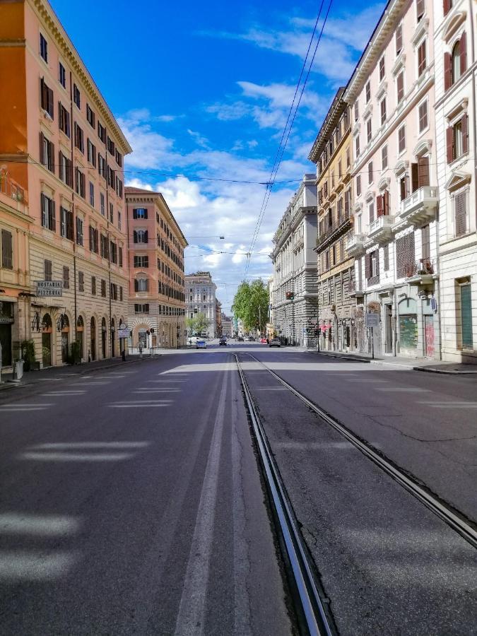 Roman Holidays Boutique エクステリア 写真